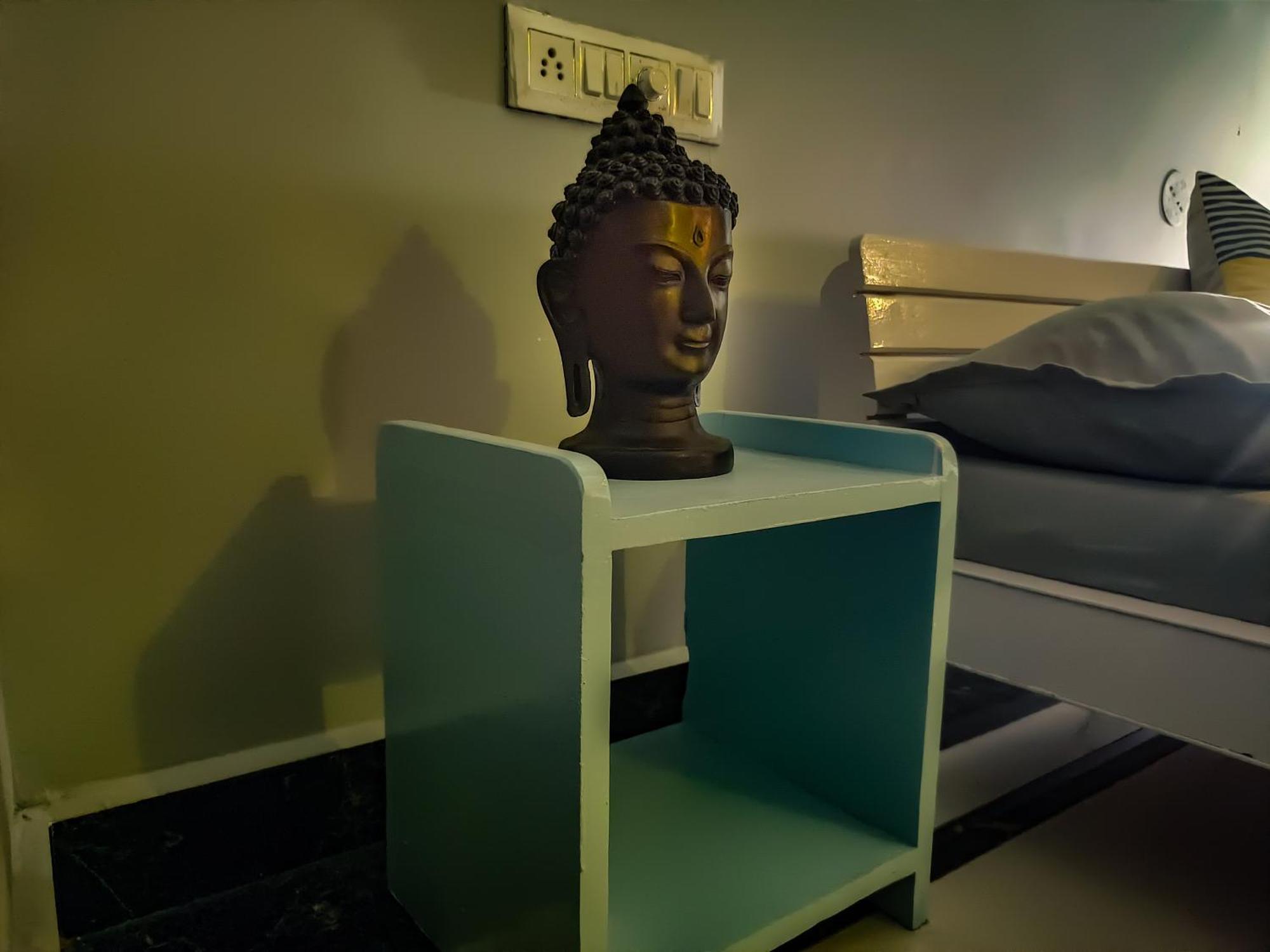 Housetale- A Traveller'S Home Bodh Gaya Phòng bức ảnh