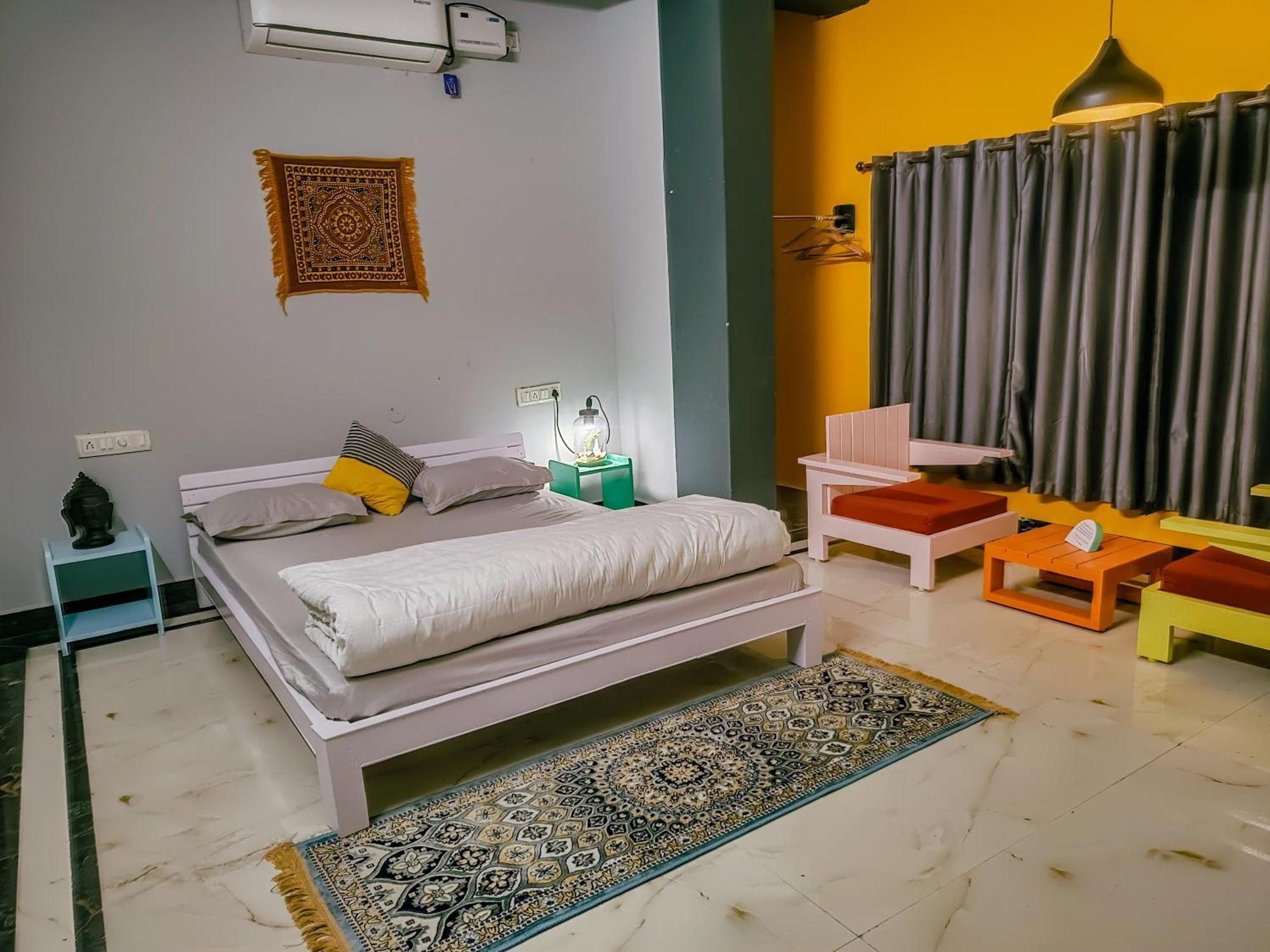 Housetale- A Traveller'S Home Bodh Gaya Phòng bức ảnh